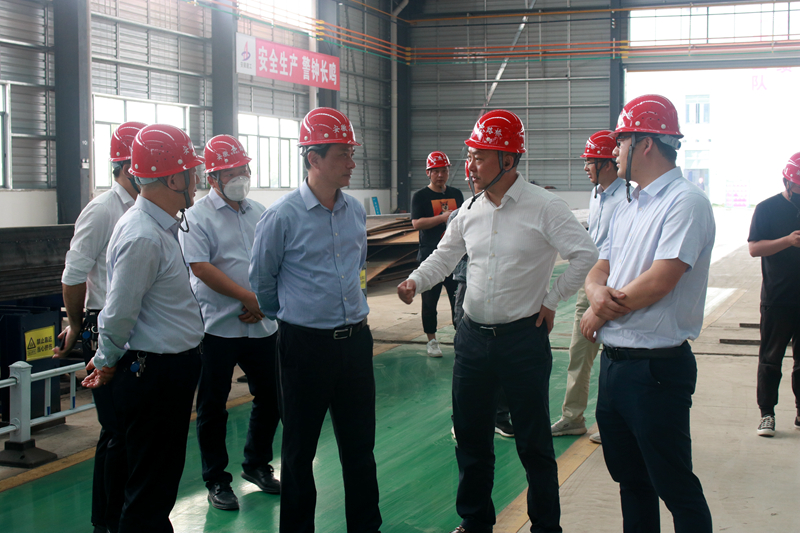 蕪湖市住建局黨委書記、局長朱發(fā)沐一行到安徽建工鋼構(gòu)智能制造有限公司調(diào)研2